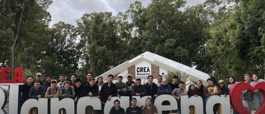 Más de 100 colportores estudiantes llevan el mensaje de esperanza en Uruguay